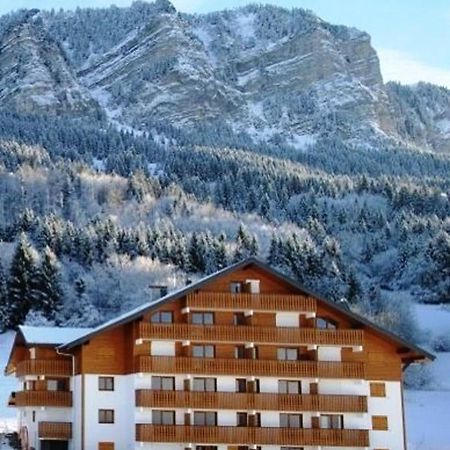 Appartement Confortable A Thollon-Les-Memises Avec Vue エクステリア 写真